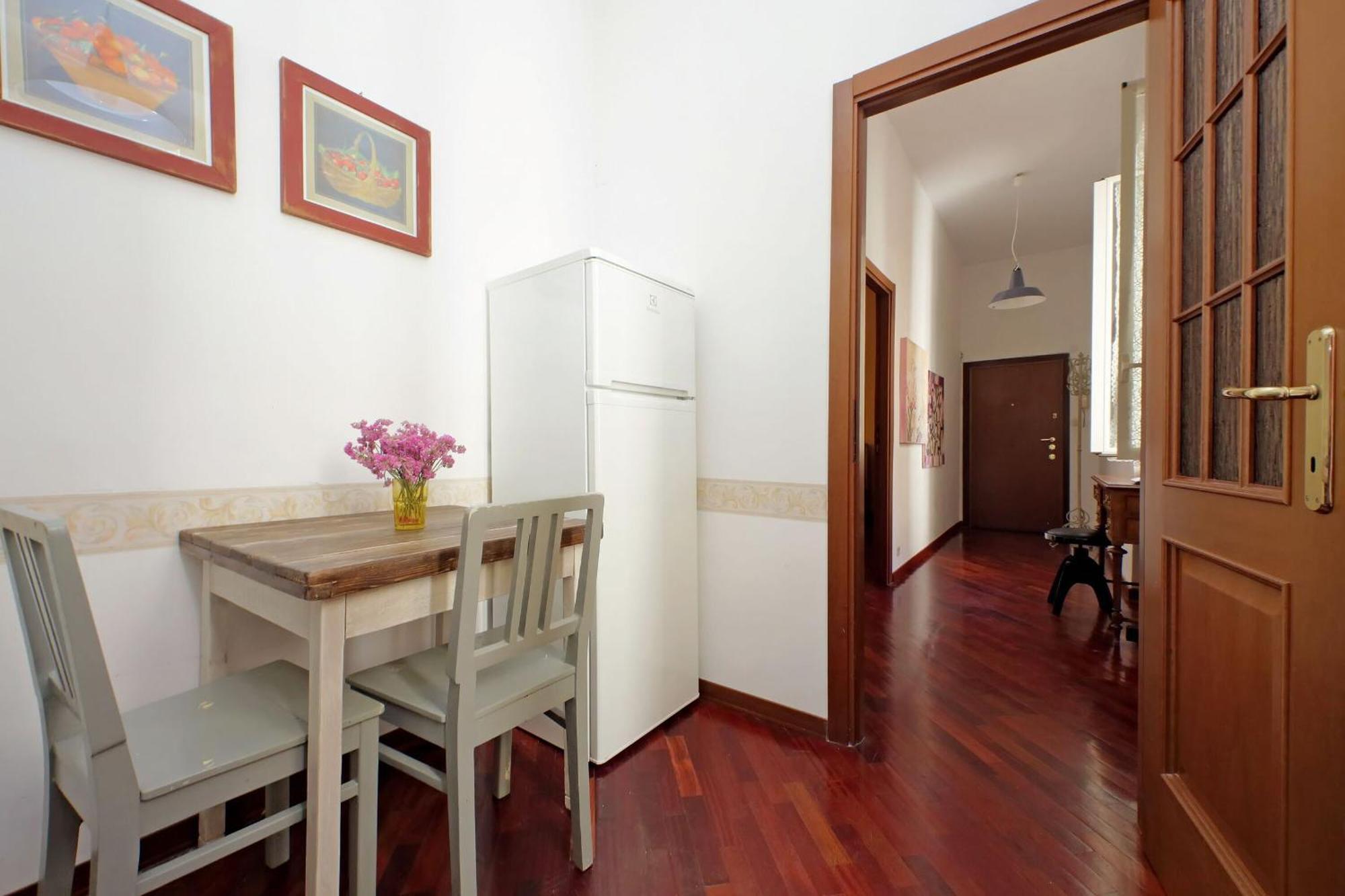 1 Bd With Balcony San Giovanni By Halldis Rome Exterior photo